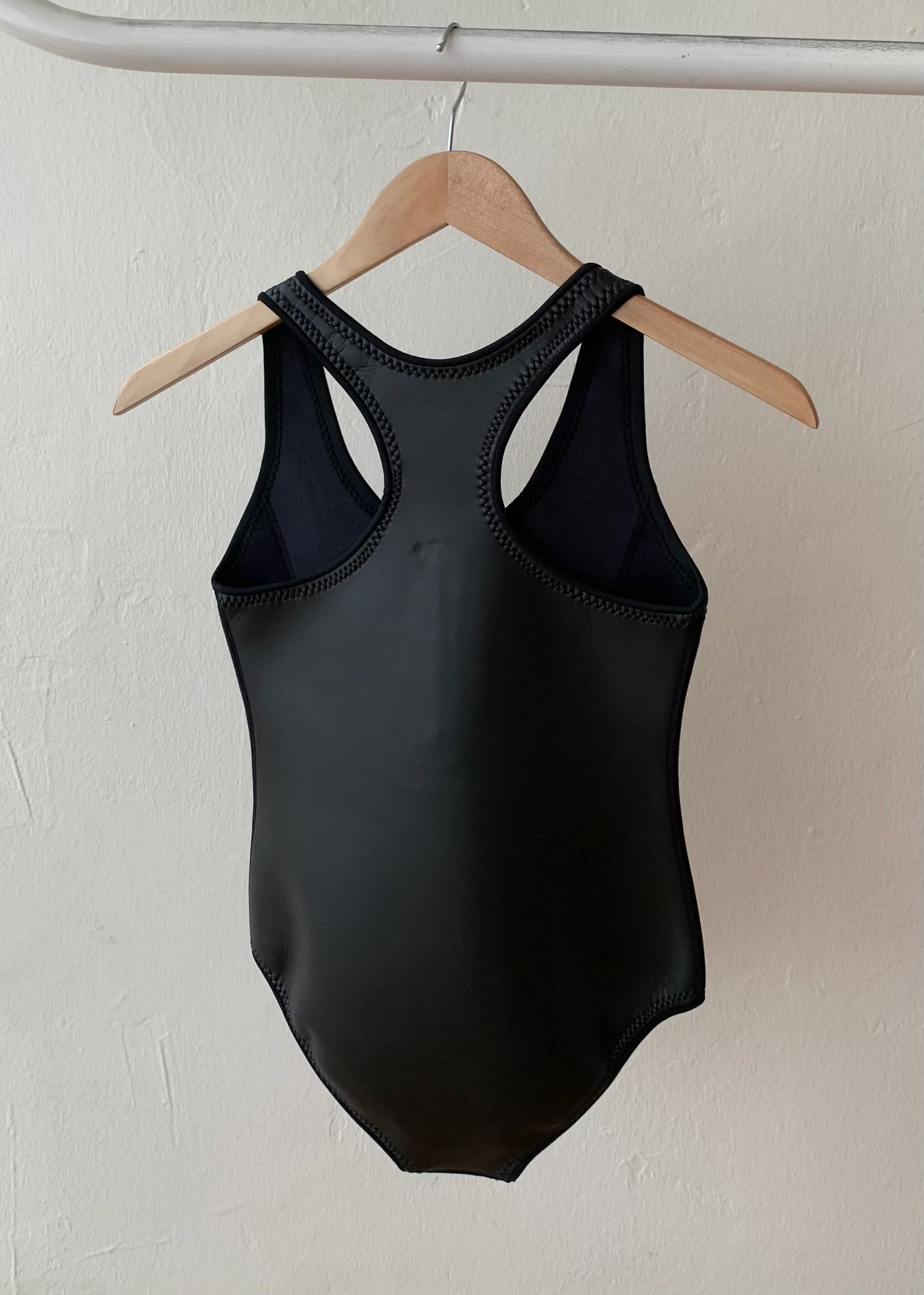 Elle One Piece - Black Smoothie 2mm - SOLD AS IS - 30% - Image 3