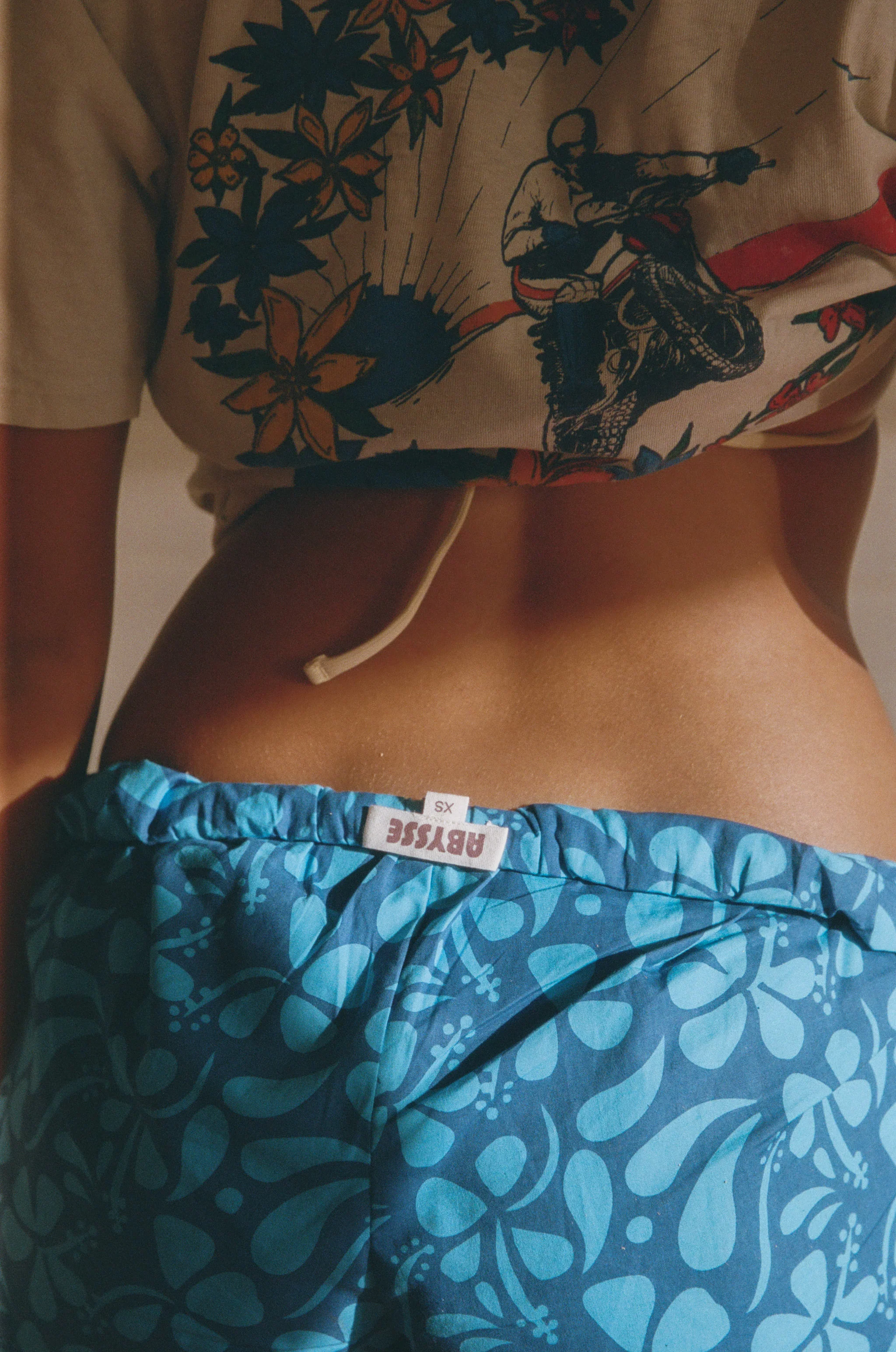 Hula Short - Lei Blue - Image 8