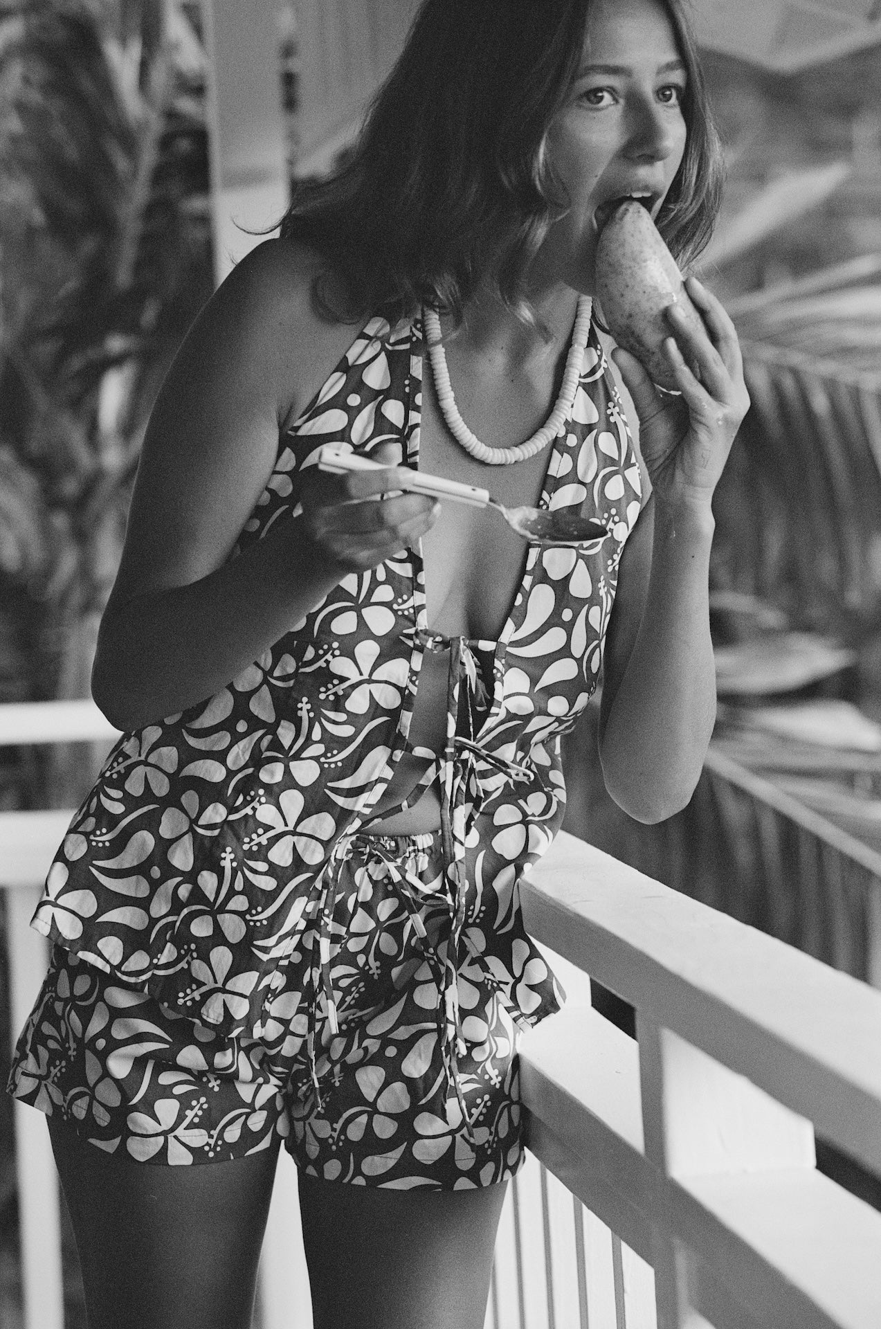 Hula Short - Lei Brown - Image 5