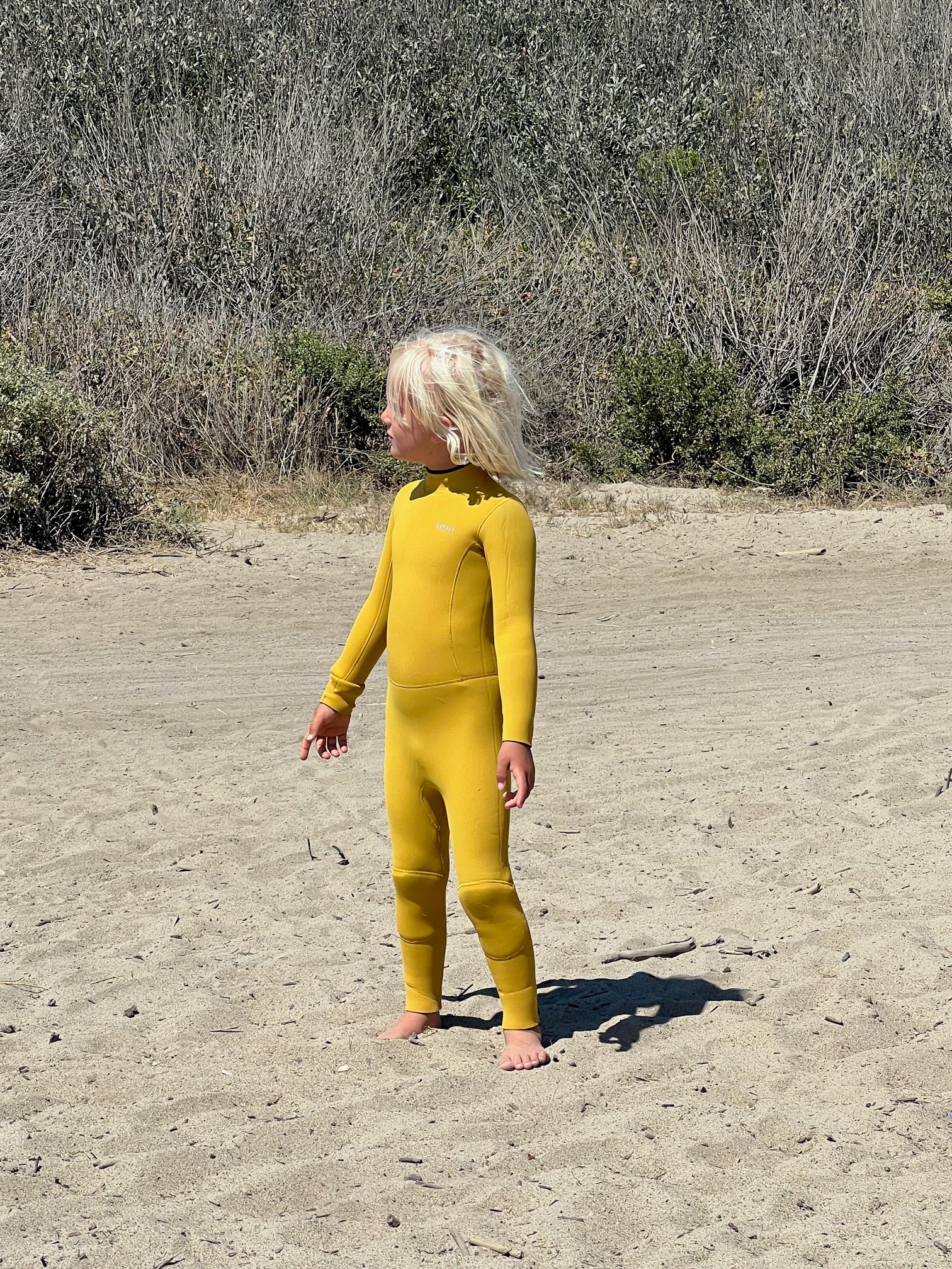 Mano Mini Full Wetsuit - Shell 3/3mm - Image 3