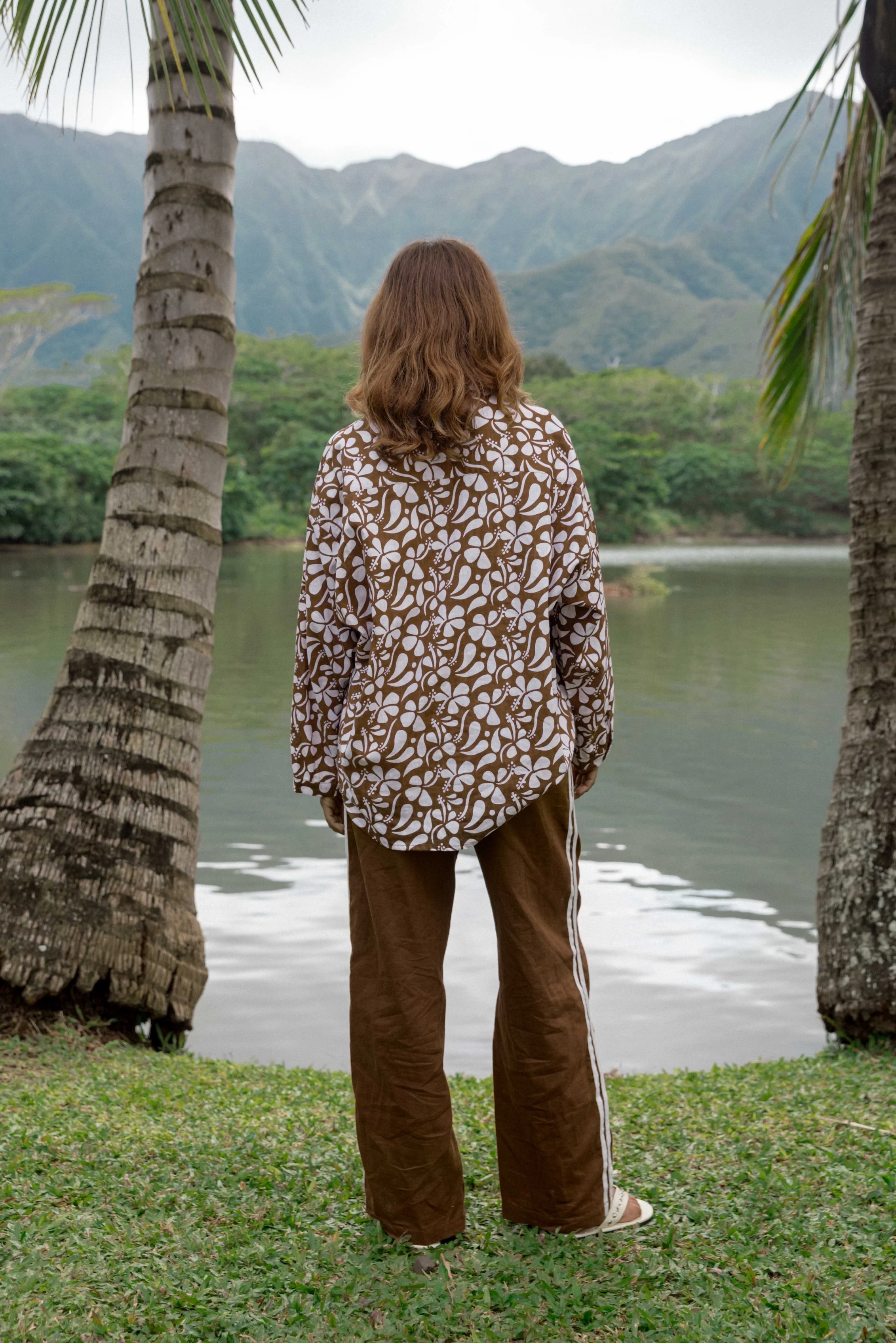 Puka Linen Shirt - Lei Brown - Image 4