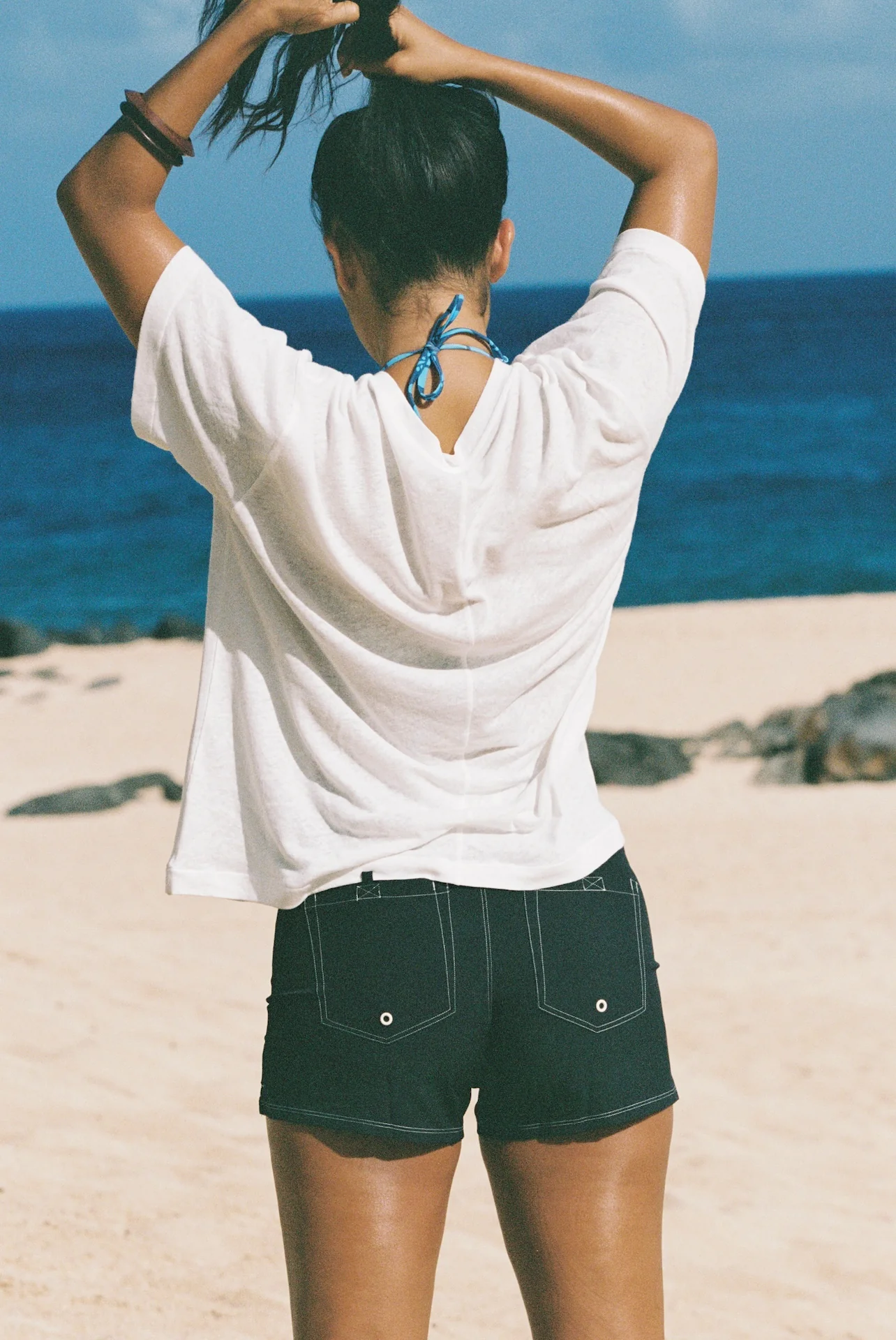 T-Shirt Island - White - Image 3
